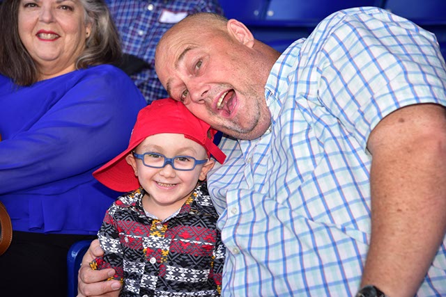 %_tempFileNamegallery-17%